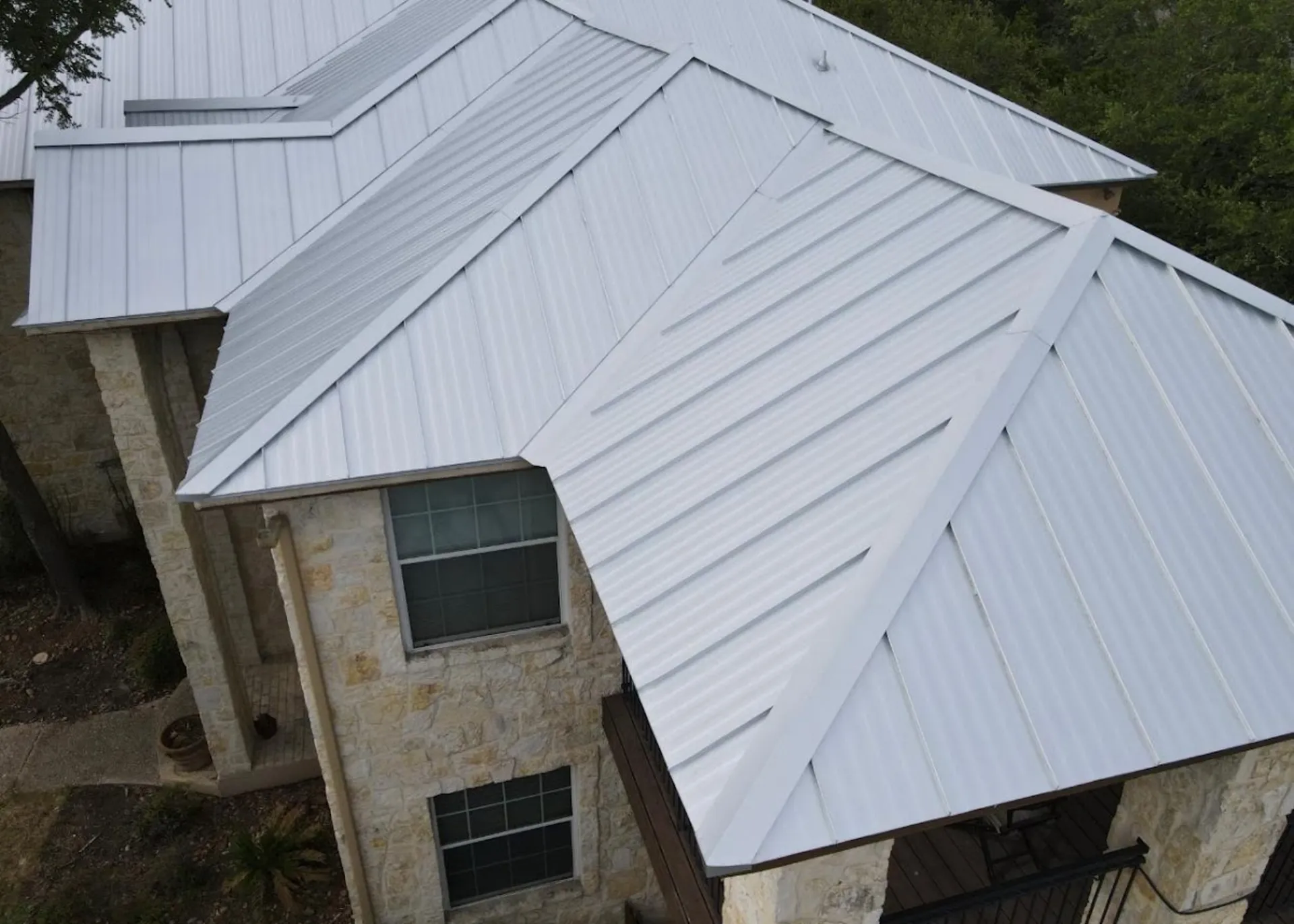Metal Roofing services in Woodbury, NY